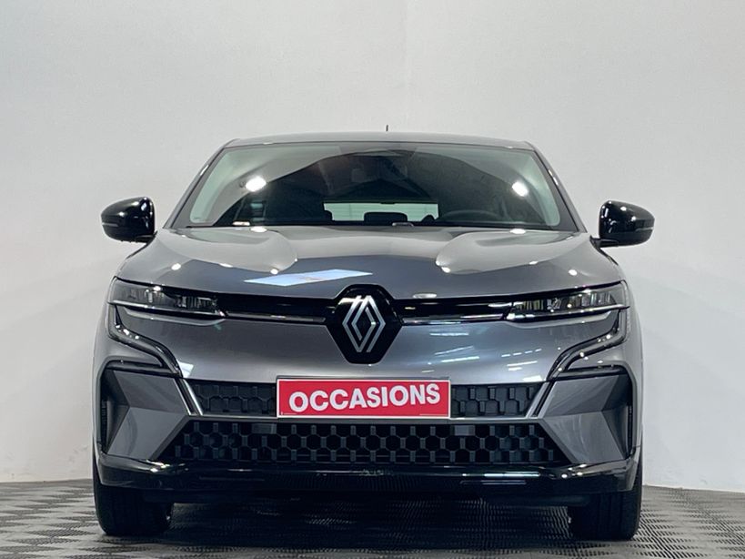 RENAULT MEGANE E TECH 2023 - Photo n°5