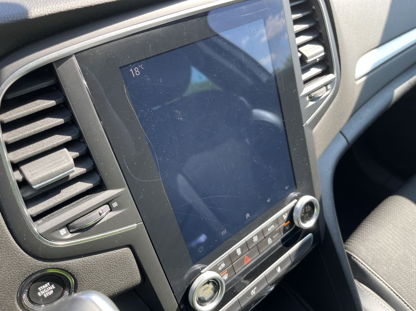 RENAULT MEGANE IV BERLINE 2021 - Photo n°28