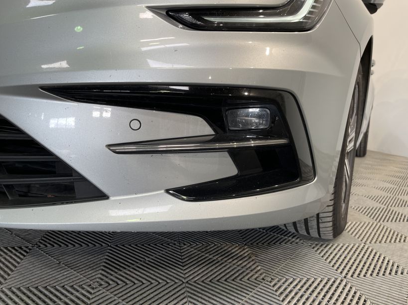 RENAULT MEGANE IV ESTATE 2021 - Photo n°6