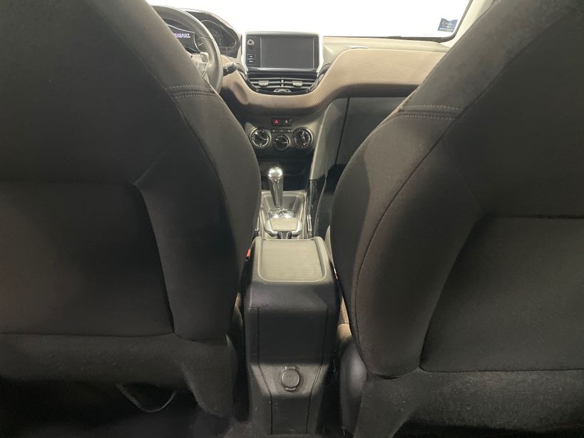 PEUGEOT 2008 2015 - Photo n°38
