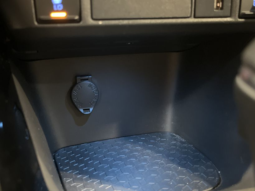 TOYOTA YARIS HYBRIDE MY22 2022 - Photo n°18