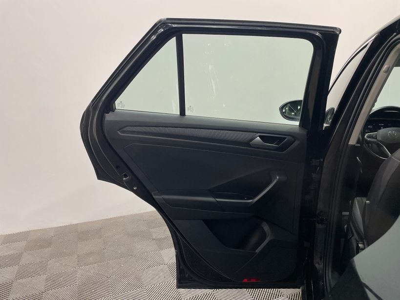 VOLKSWAGEN T ROC 2023 - Photo n°38