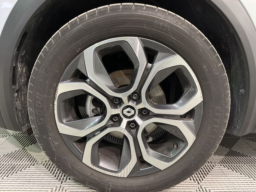 RENAULT CAPTUR 2021 - Photo n°5