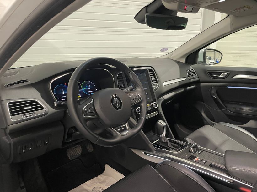 RENAULT MEGANE IV ESTATE 2022 - Photo n°10