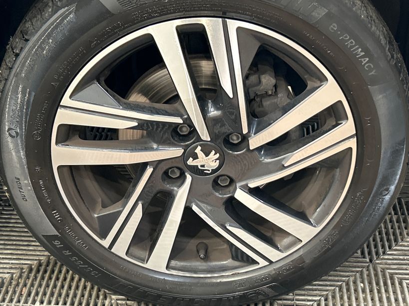 PEUGEOT 208 2023 - Photo n°17