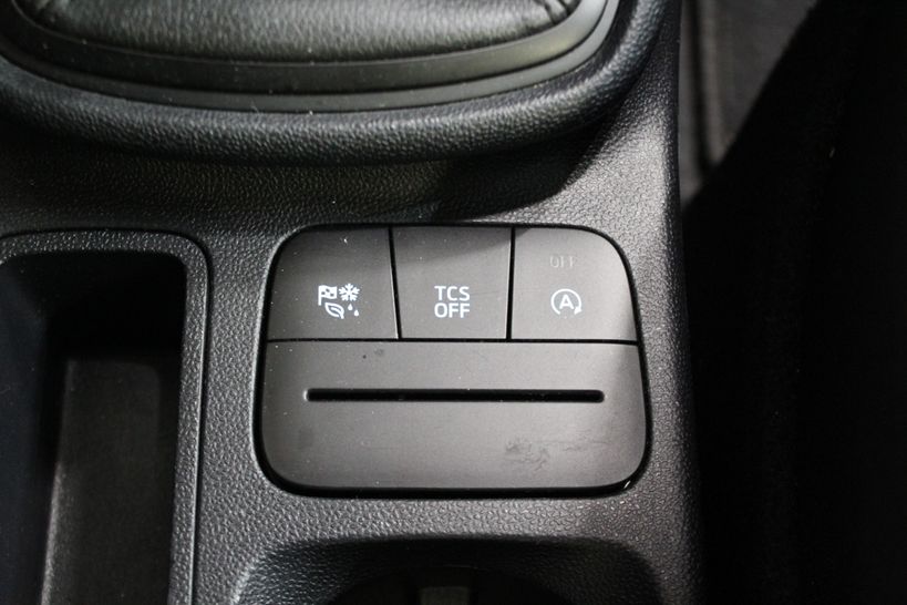 FORD FIESTA 2020 - Photo n°21