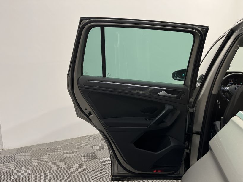 VOLKSWAGEN TIGUAN BUSINESS 2020 - Photo n°43