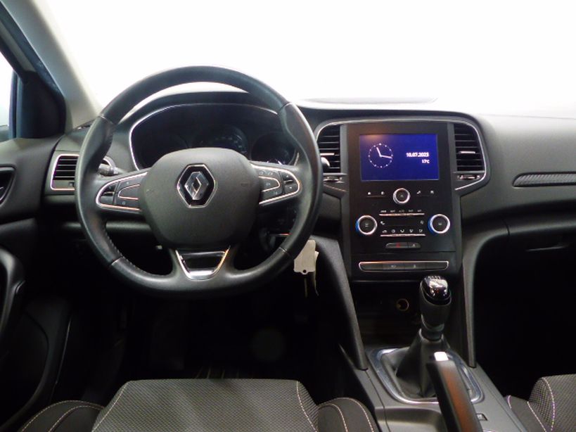 RENAULT MEGANE IV 2016 - Photo n°8