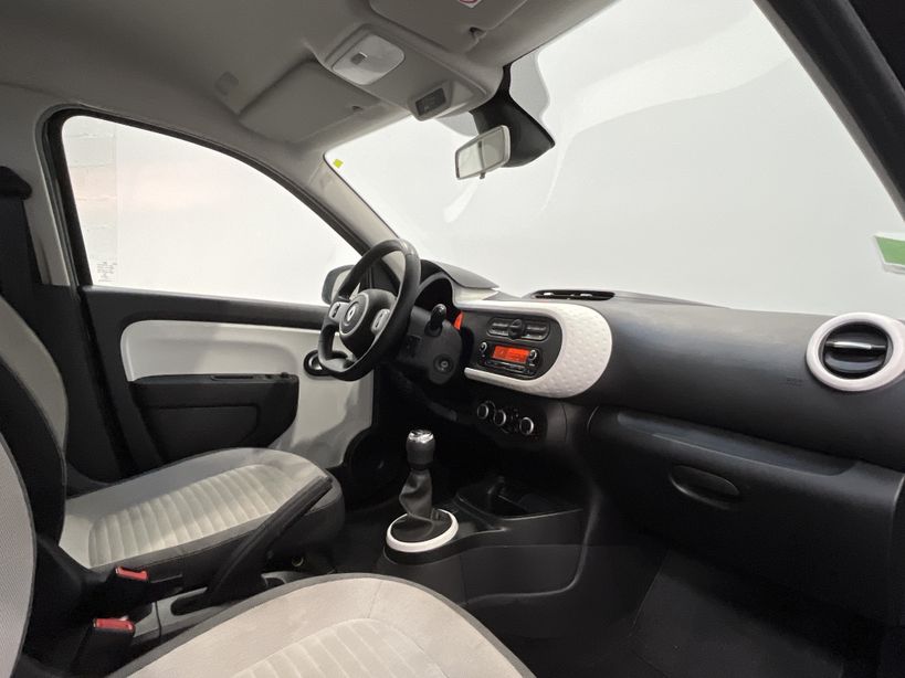RENAULT TWINGO III 2021 - Photo n°19