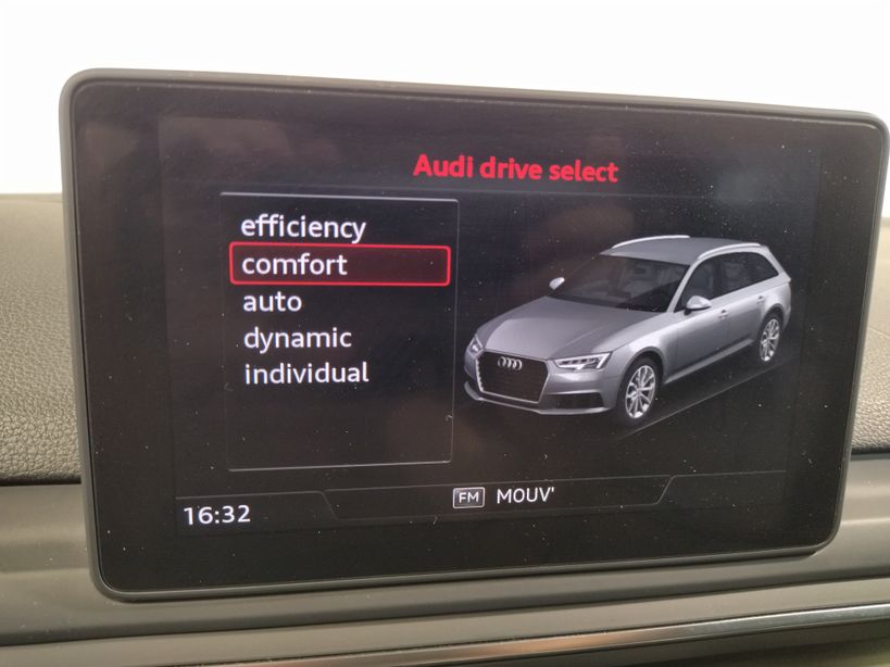 AUDI A4 AVANT BUSINESS 2015 - Photo n°29