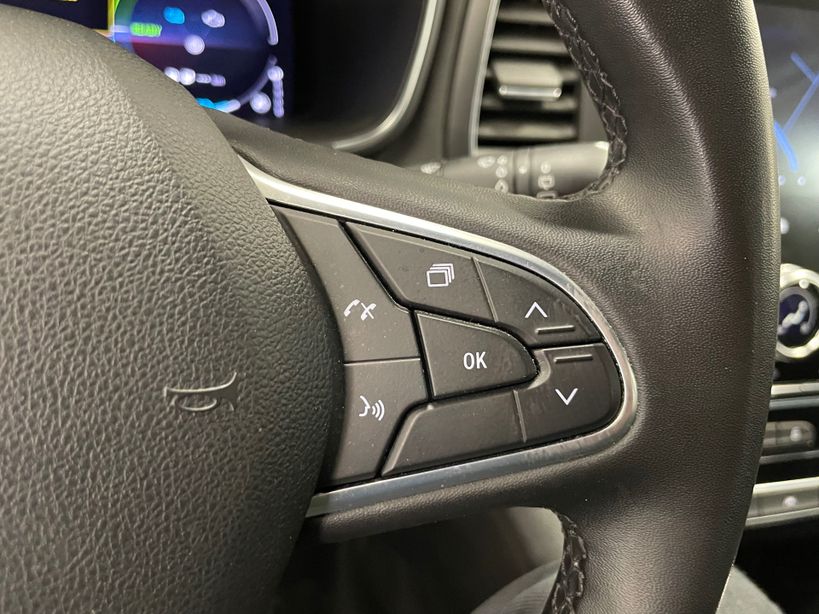 RENAULT MEGANE IV ESTATE 2021 - Photo n°18