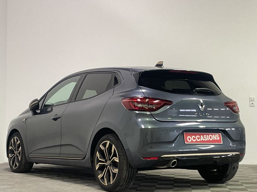 RENAULT CLIO V 2022 - Photo n°6