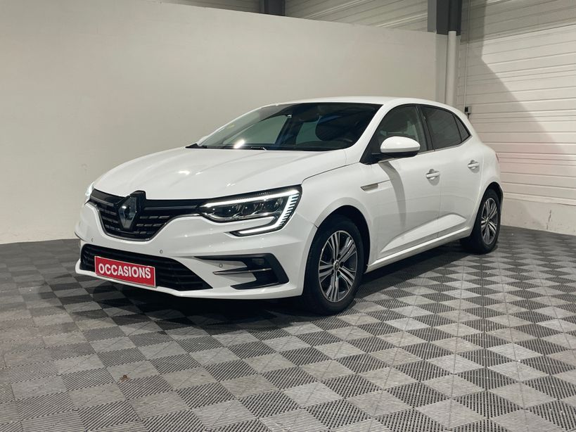 RENAULT MEGANE IV BERLINE 2022 - Photo n°1