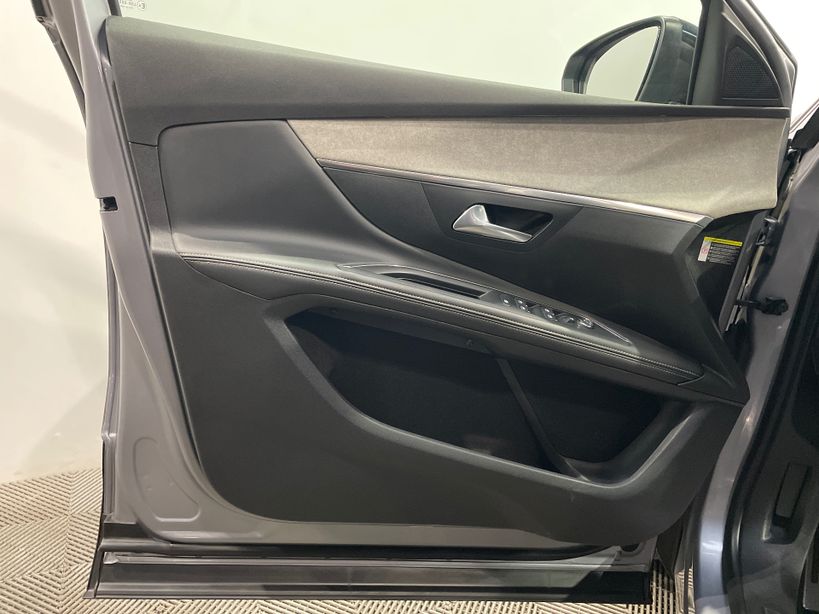 PEUGEOT 5008 2022 - Photo n°36