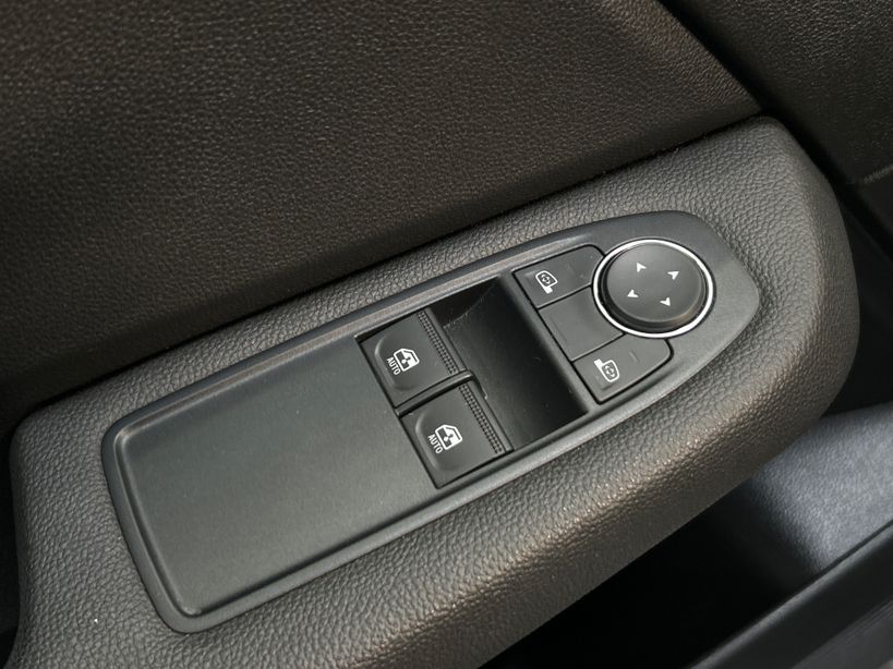 RENAULT CLIO V 2023 - Photo n°28