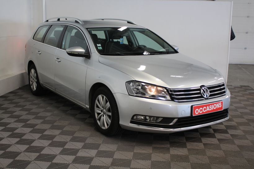 VOLKSWAGEN PASSAT SW BUSINESS 2014 - Photo n°3