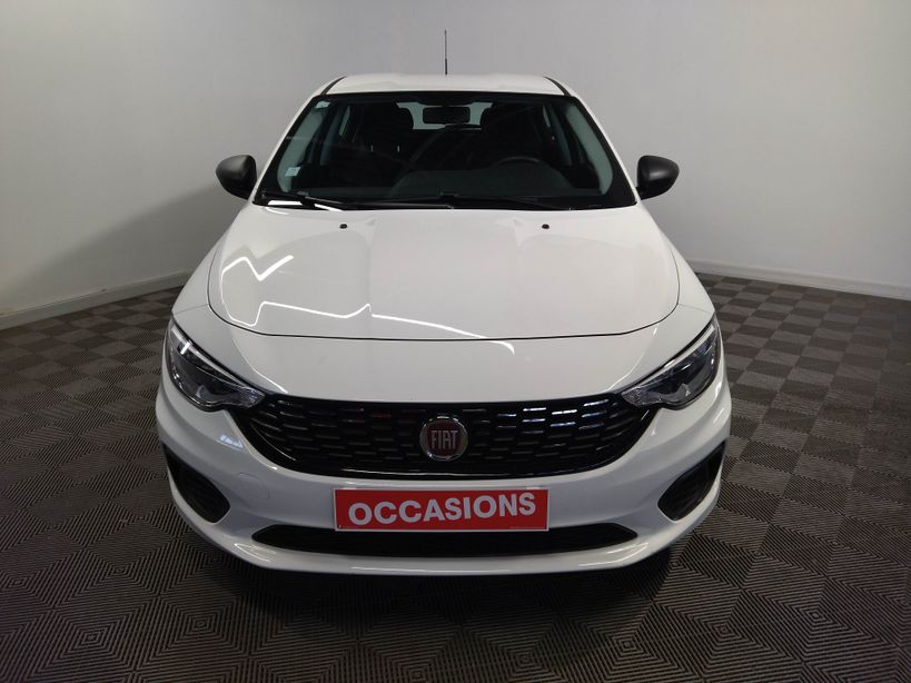 FIAT TIPO 5 PORTES 2016 - Photo n°2