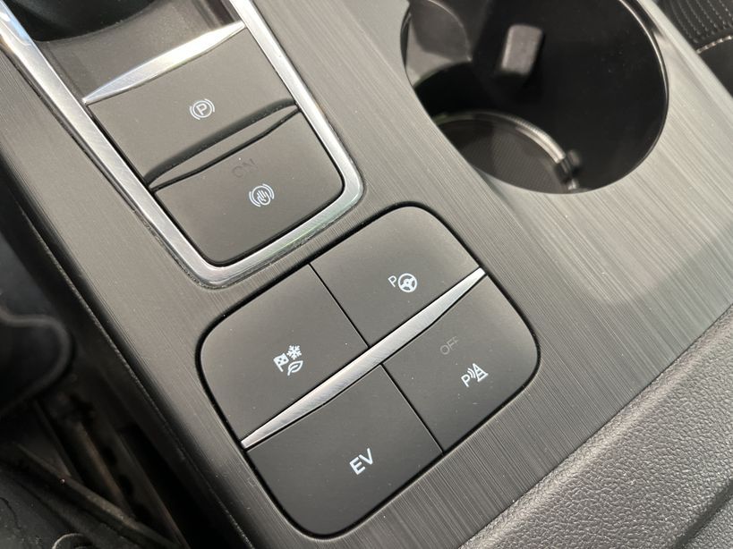 FORD KUGA 2020 - Photo n°21