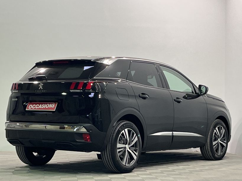 PEUGEOT 3008 2023 - Photo n°3