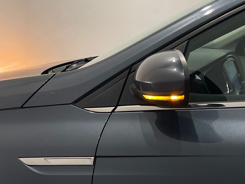 RENAULT MEGANE IV BERLINE 2023 - Photo n°47