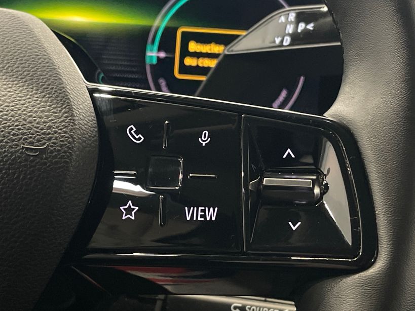 RENAULT MEGANE E TECH 2023 - Photo n°26