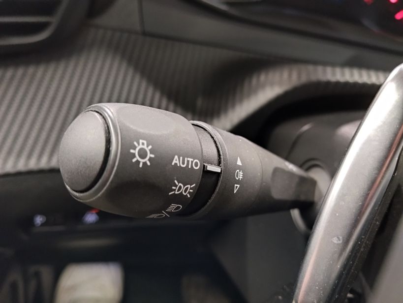 PEUGEOT 2008 2023 - Photo n°19
