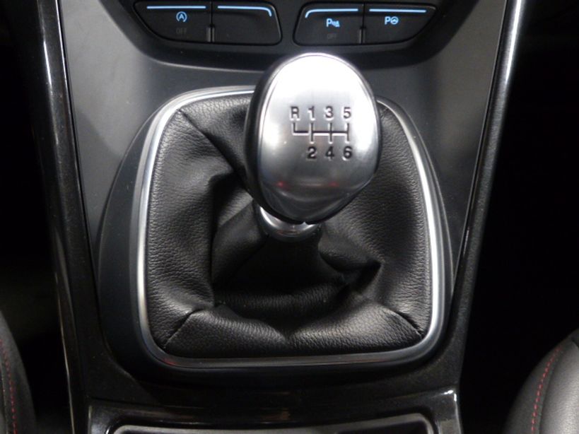 FORD KUGA 2019 - Photo n°21