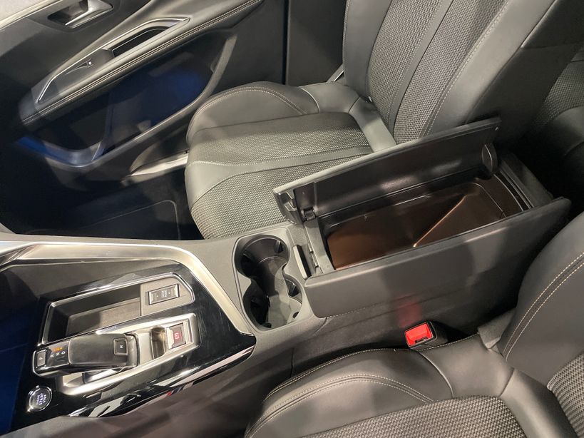 PEUGEOT 3008 2023 - Photo n°24