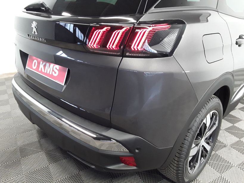 PEUGEOT 3008 2021 - Photo n°7
