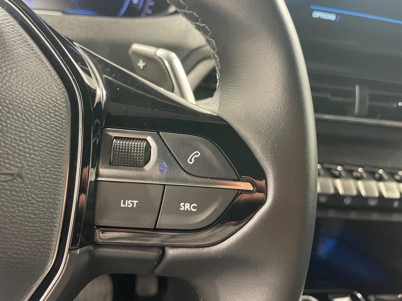 PEUGEOT 5008 2023 - Photo n°12