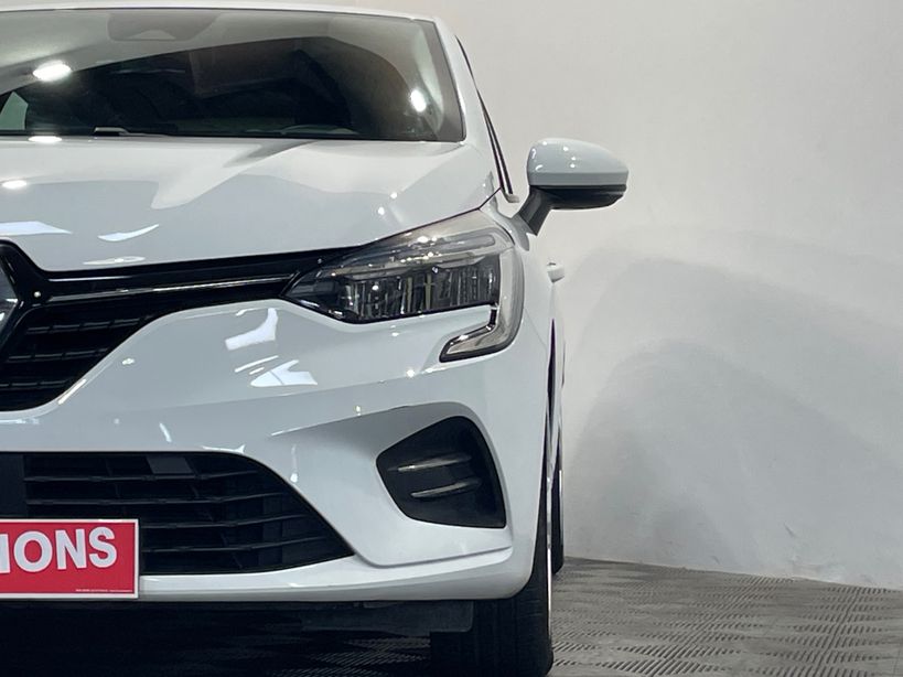 RENAULT CLIO V 2021 - Photo n°7