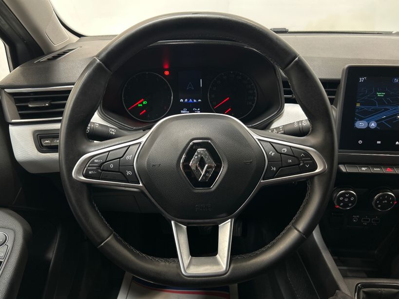 RENAULT CLIO V 2023 - Photo n°11