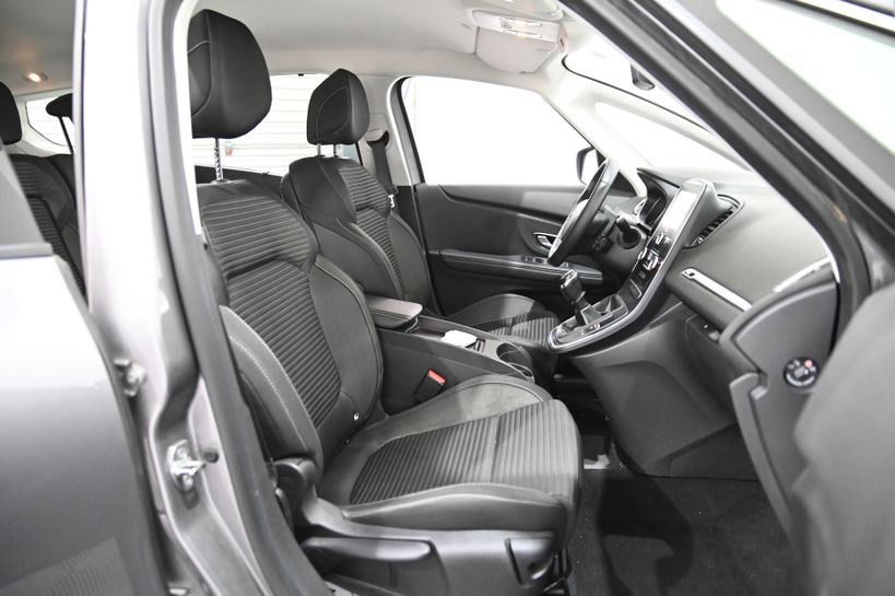 RENAULT GRAND SCENIC IV BUSINESS 2019 - Photo n°7