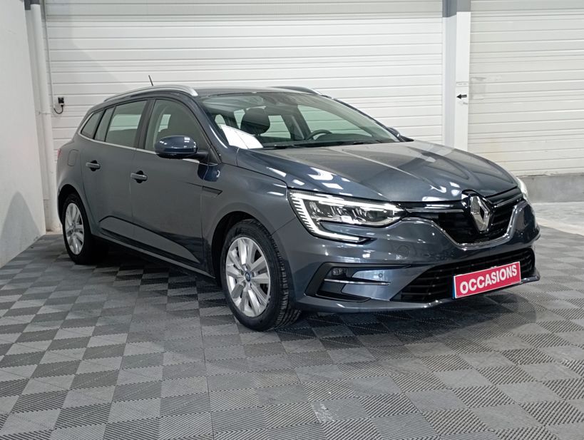 RENAULT MEGANE IV ESTATE 2021 - Photo n°3