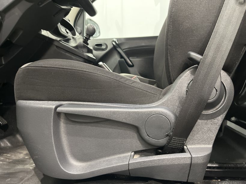 RENAULT KANGOO EXPRESS 2021 - Photo n°36