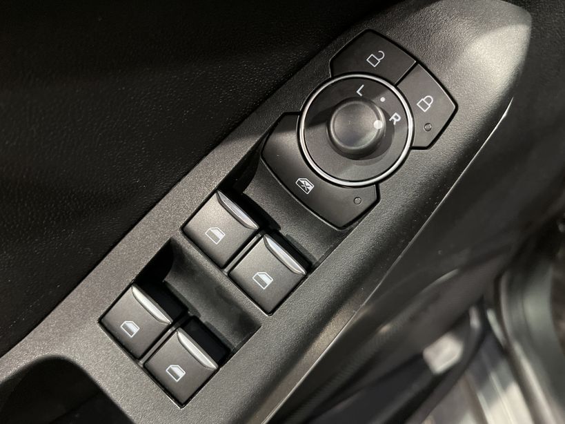 FORD FIESTA 2021 - Photo n°32