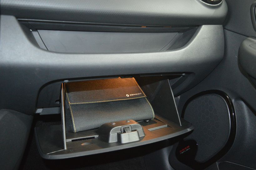 RENAULT CLIO IV BUSINESS 2019 - Photo n°24