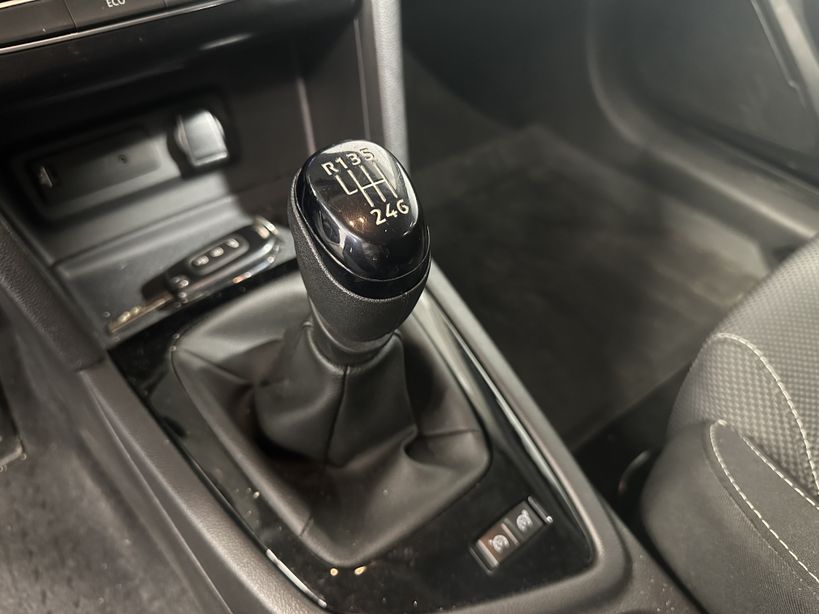 RENAULT MEGANE IV SOCIETE 2019 - Photo n°16