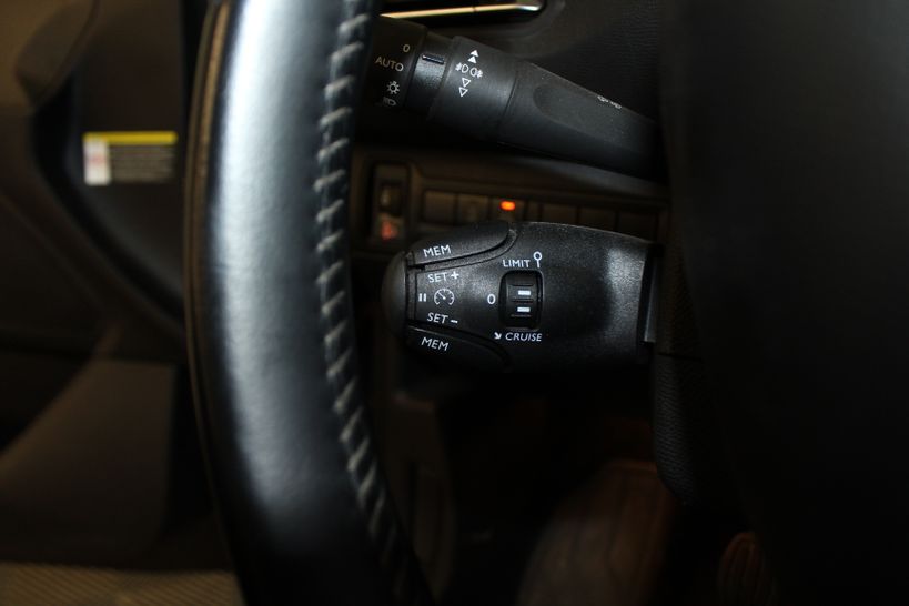 PEUGEOT 308 2018 - Photo n°14