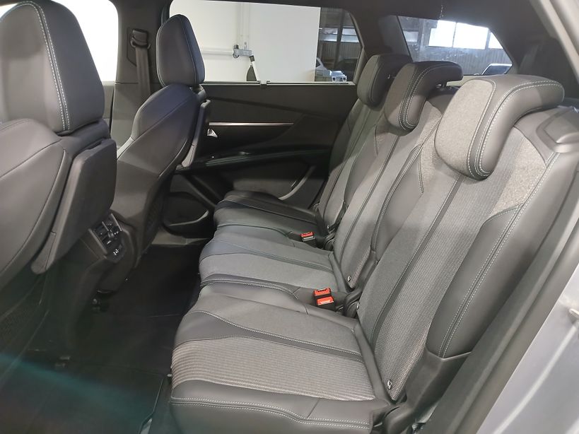 PEUGEOT 5008 2023 - Photo n°18