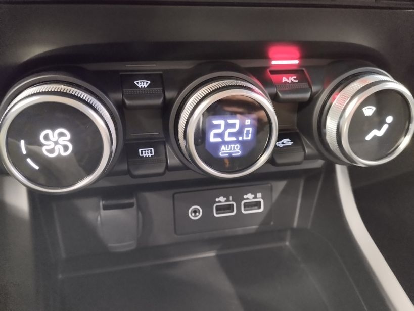 RENAULT ARKANA 2024 - Photo n°16