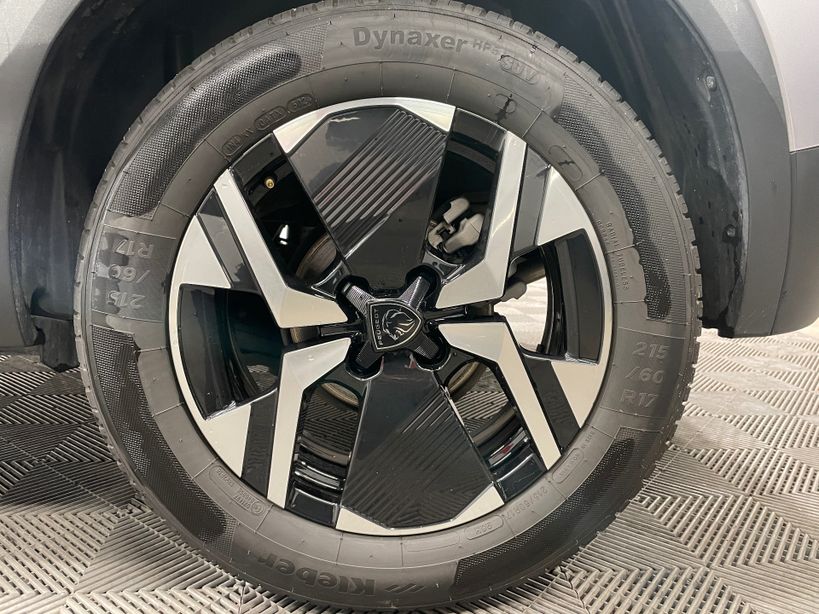 PEUGEOT 2008 2024 - Photo n°4