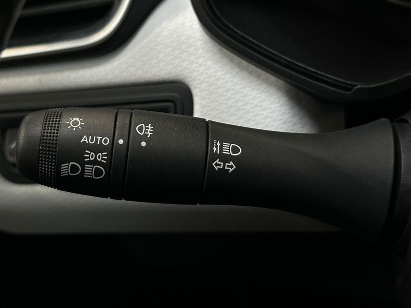 RENAULT CLIO V 2022 - Photo n°23