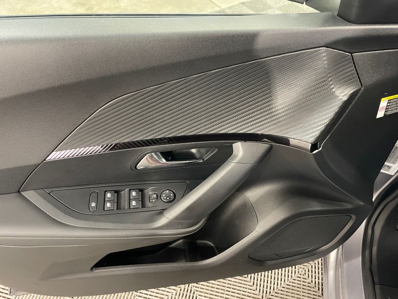 PEUGEOT 2008 2024 - Photo n°12