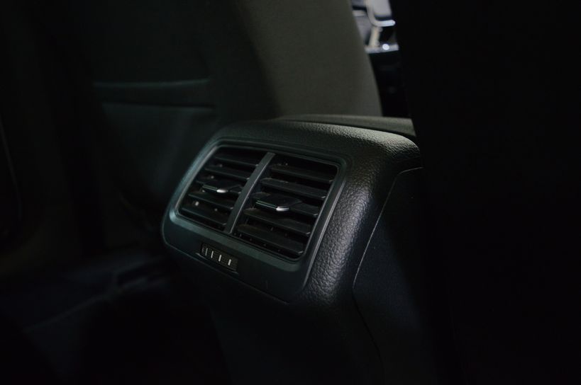 VOLKSWAGEN GOLF SW 2018 - Photo n°30