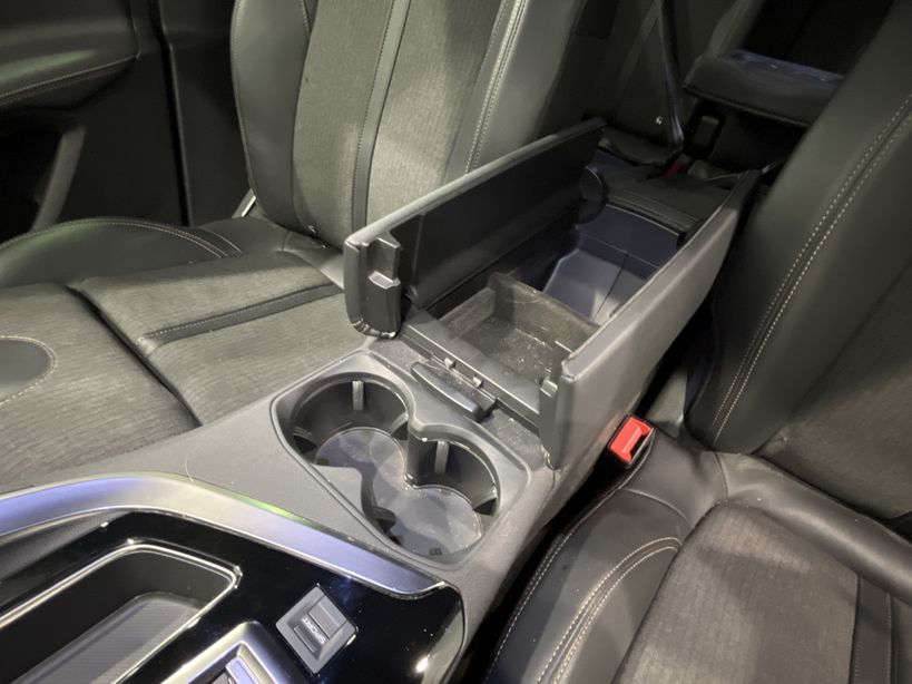 PEUGEOT 3008 2019 - Photo n°20
