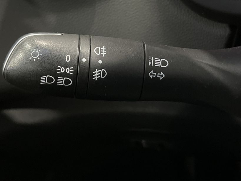 RENAULT SCENIC IV 2018 - Photo n°25