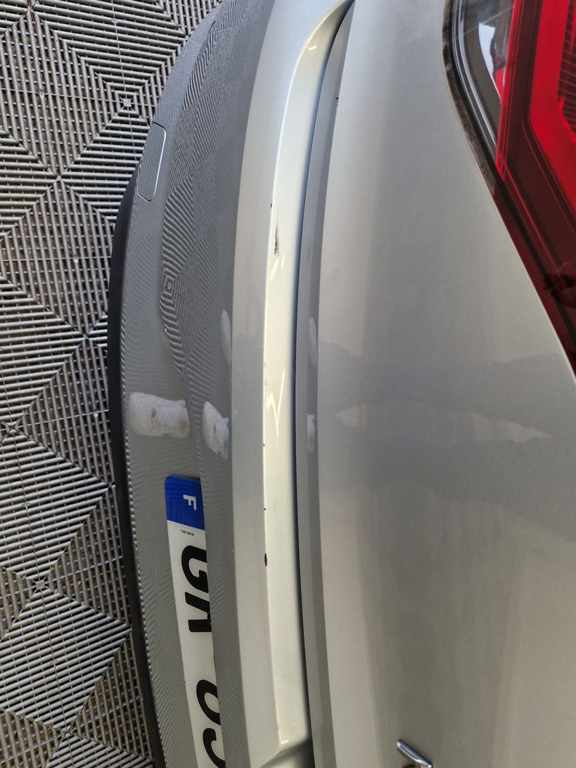 RENAULT MEGANE IV BERLINE 2023 - Photo n°8