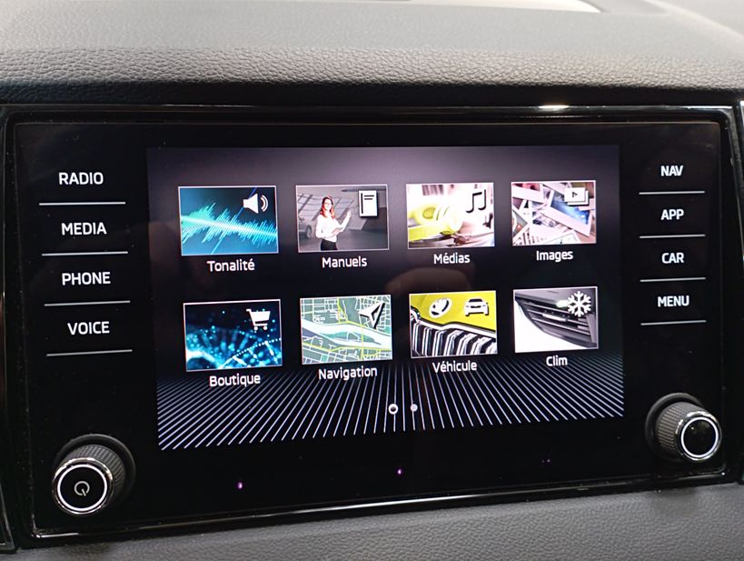 SKODA KAROQ 2022 - Photo n°17