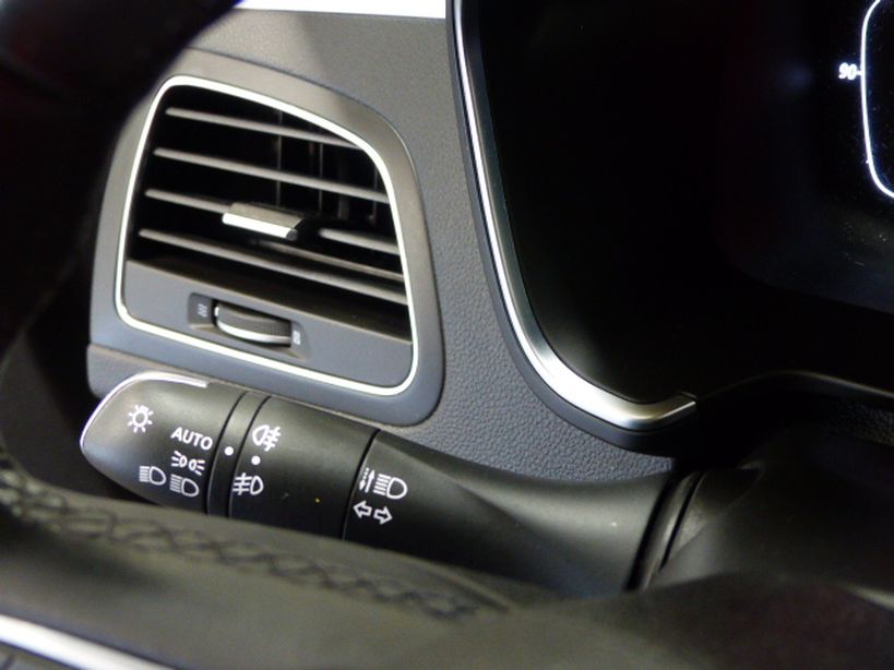 RENAULT TALISMAN ESTATE 2021 - Photo n°18